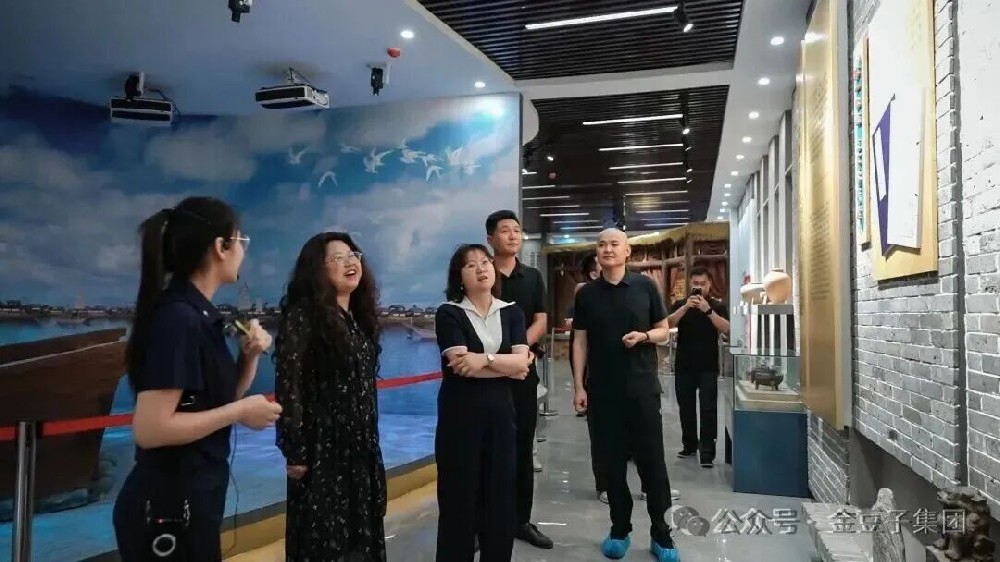 沃野绘新卷，粮安践初心｜“豫见丰稔 粮安天下” 采访团莅临388vip太阳集团集团实地调研采风